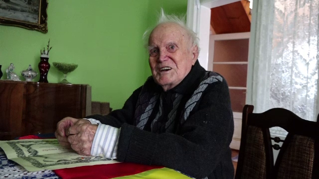 Cel mai vârstnic moroșan are 106 ani şi e un exemplu. Secretul longevităţii sale
