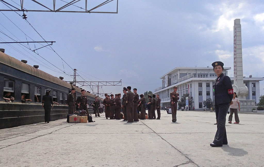 Oferte pentru turiștii care vor să viziteze Coreea de Nord. Cât costă un sejur de 6 nopți