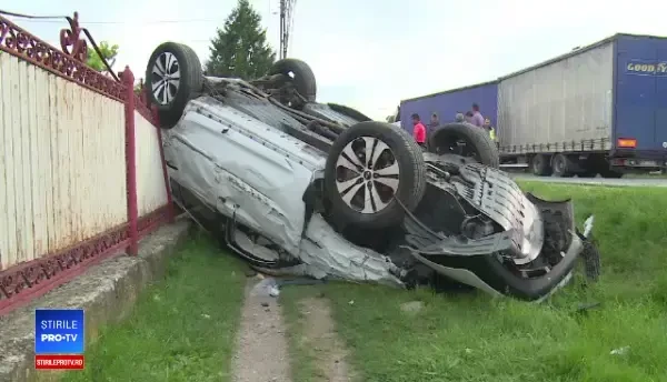 Accident în lanţ, pe o şosea din Dâmboviţa.