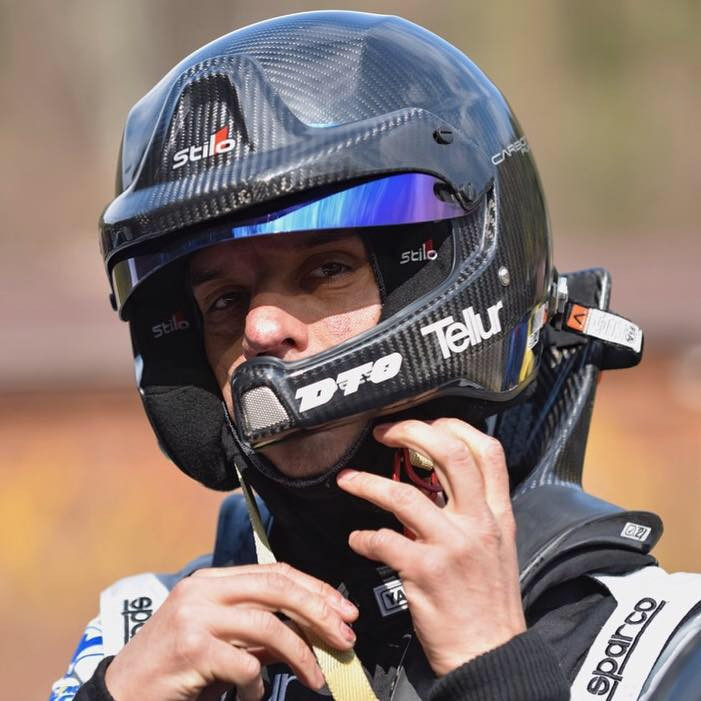 Campionul de raliuri Vali Porcişteanu, jefuit într-o vulcanizare din Piteşti