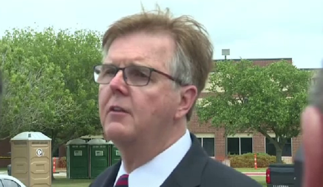 Declarațiile controversate ale unui politician, dupa atacul armat din Texas: “Trebuie să-i înarmăm pe profesori”