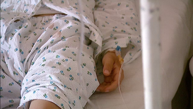 20 de elevi, suspectați de toxiinfecție, transportați de urgență la spital