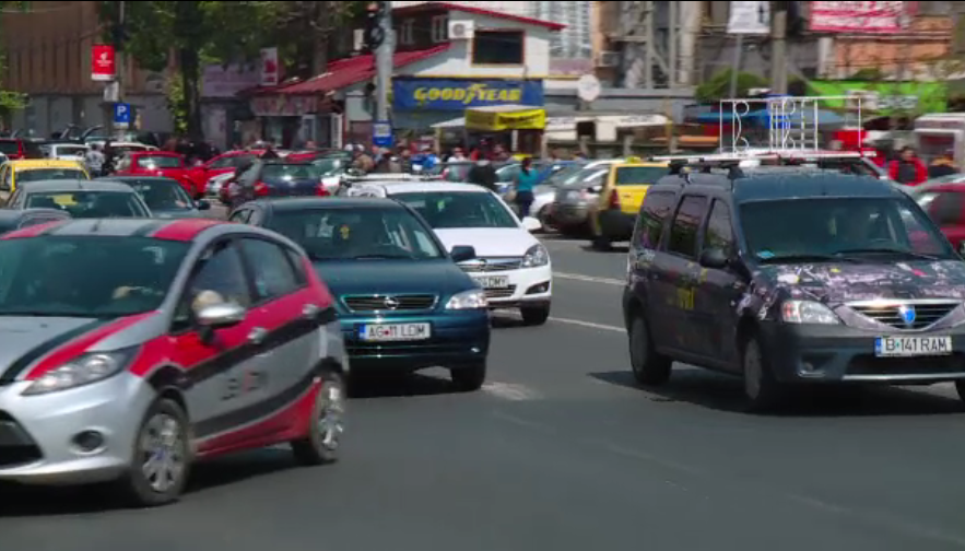 România riscă amenzi uriașe de la CE dacă nu dă banii înapoi celor care au plătit taxele auto