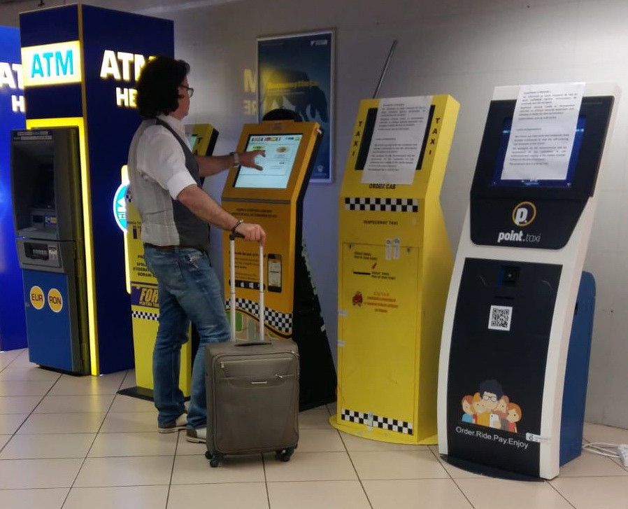 Protest al taximetriștilor în zona Aeroportului Otopeni. Terminalele de comandă au fost dezactivate