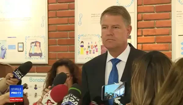 Klaus Iohannis, despre Pilonul II de Pensii: Se face ping-pong cu declarații. Îi somez pe guvernanți să-și revină