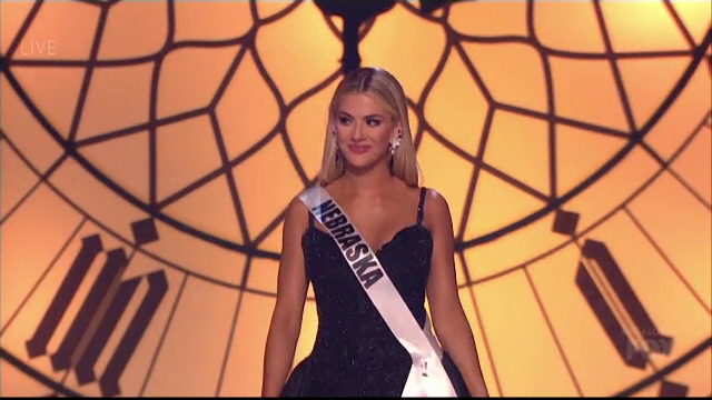 A fost desemnată noua Miss SUA. Tânăra este originară din Nebraska
