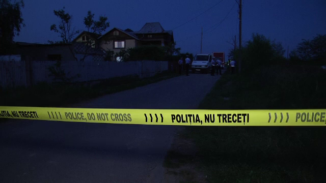 Fetiță de un an, ucisă sub ochii tatălui: „A vrut să dea cu spatele și a dat peste ea”