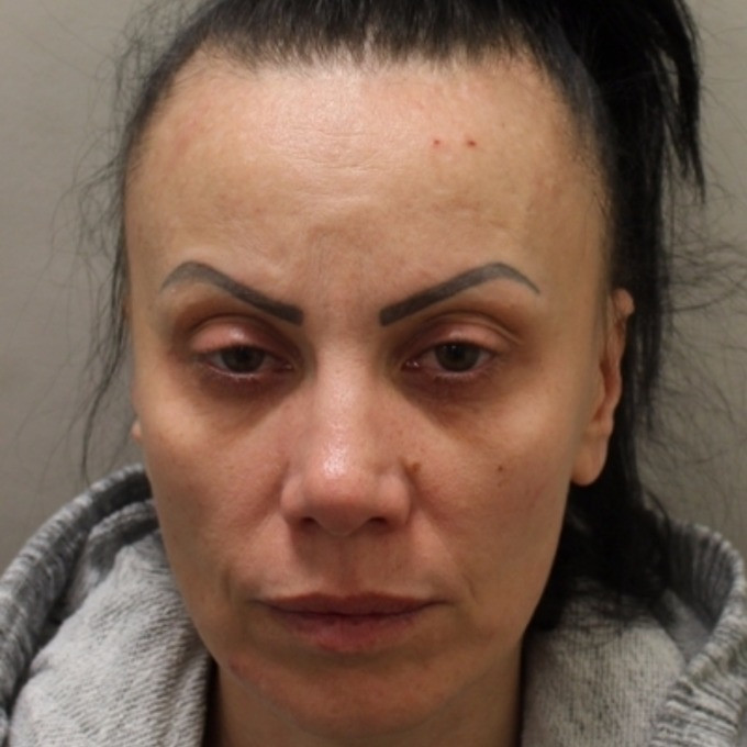 Parlamentul de la Londra, alarmat de numărul interlopilor români care fac trafic de carne vie. Mărturiile victimelor