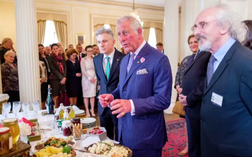 Tablouri cu plantele din Transilvania au ajuns în colecția de artă a Casei Regale Britanice