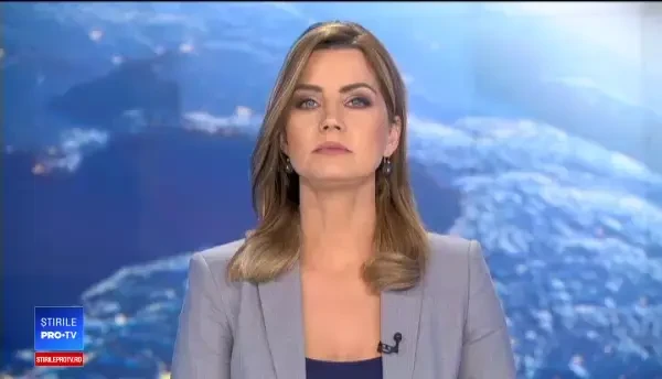 Un om de afaceri austriac din Arad racola minore și le poza în poziții indecente