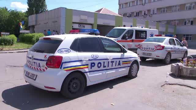 Un elev la şcoala de poliţie a imobilizat un suspect și a recuperat 20.000 de lei