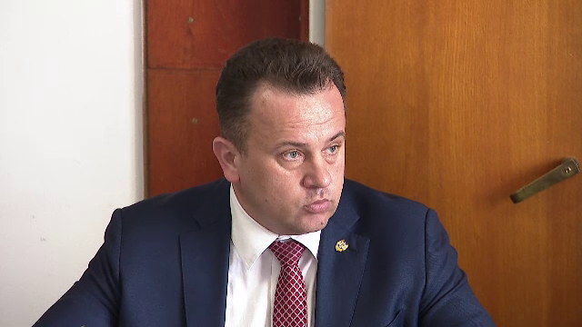 Școala: Absență nemotivată