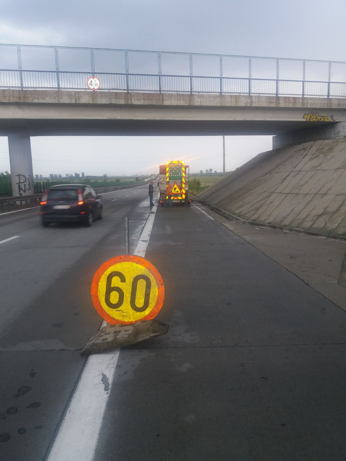 autostrada a2, circulatie restrictionata