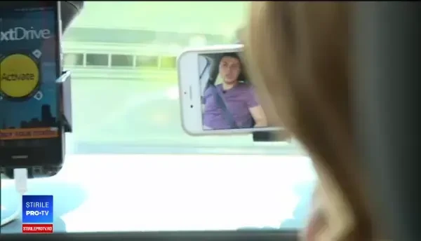 Soluții pentru dependenţii de telefon la volan. Experimentul făcut de un șofer
