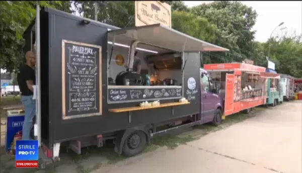 Food-track, firma cu mâncare de stradă, afacerea pentru care corporatiştii romani au renunţat la birou