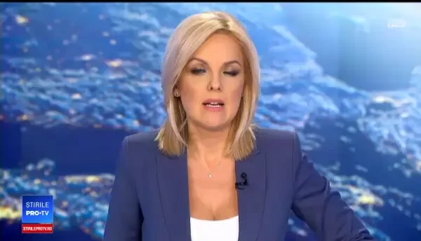 Salvarea spectaculoasă a unui copil de 4 ani care atârna în gol de la al patrulea etaj