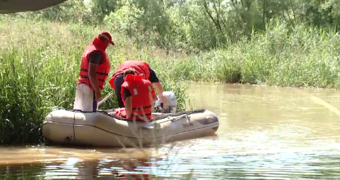 Un tânăr de 24 de ani a dispărut în apele Begăi după ce a intrat să înoate