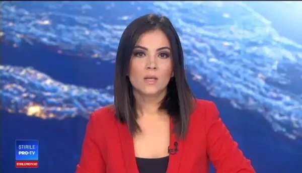 Macron a postat pe Facebook poze cu imigrantul care a salvat un copil. Prima declarație a acestuia