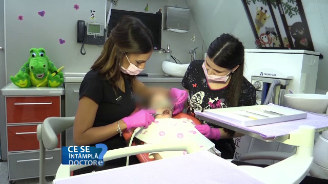 Vârsta la care trebuie începută relaţia copiilor cu medicul stomatolog