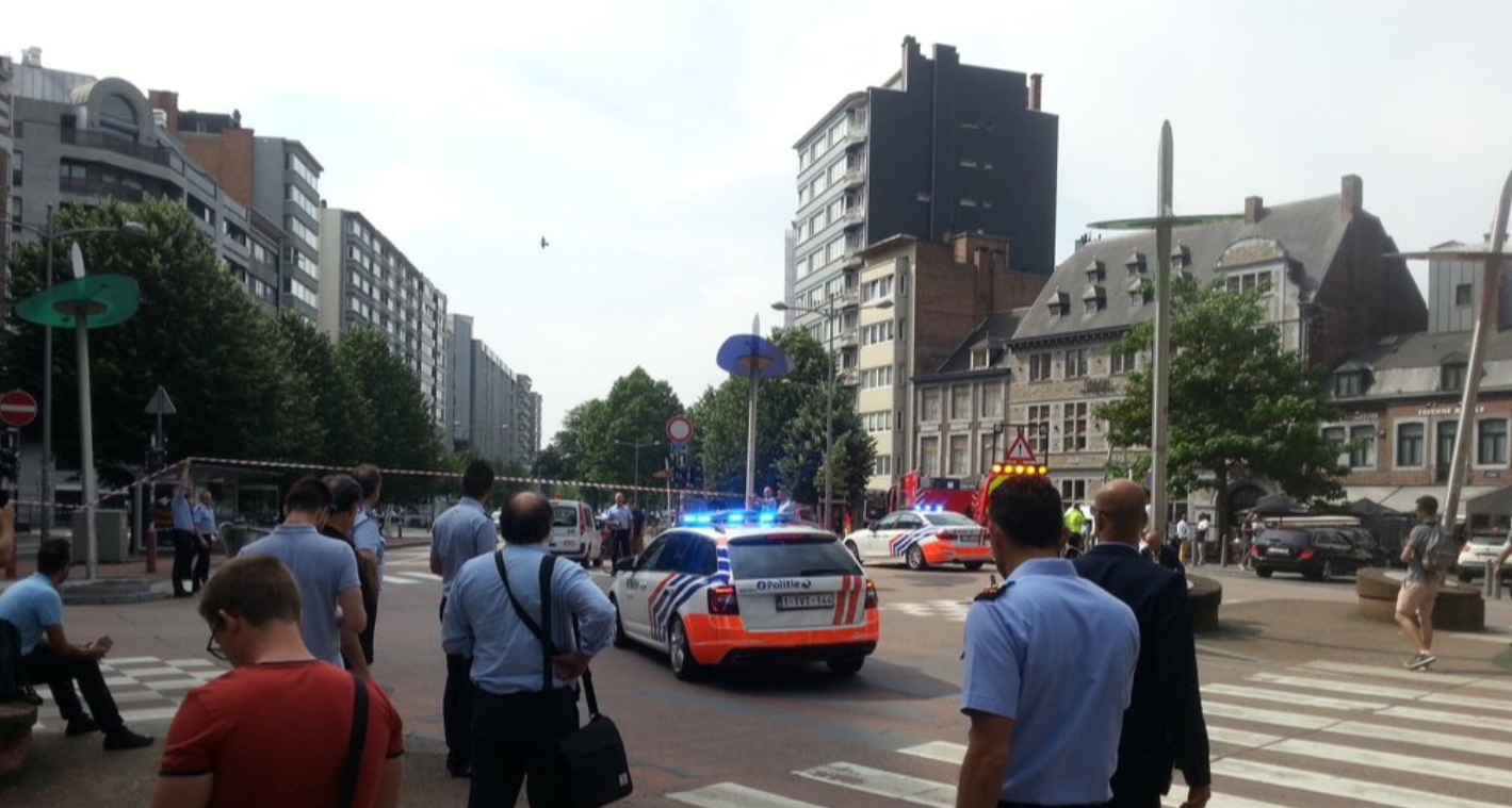 Atac armat în Belgia, comis de un individ eliberat de o zi: trei morți