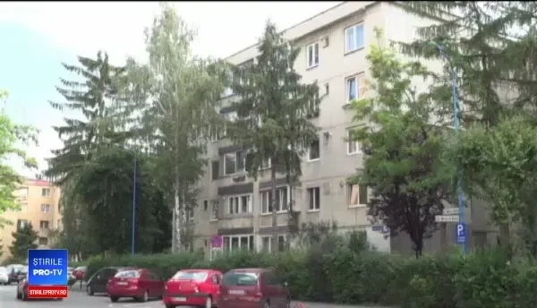 Bătrână cu Alzheimer, bătută cu sălbăticie în propria casă pentru a i se lua pensia