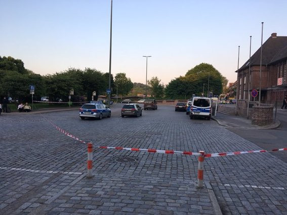 O persoană a fost ucisă, iar alte 2 rănite, în urma unui atac cu cuțitul, în Germania