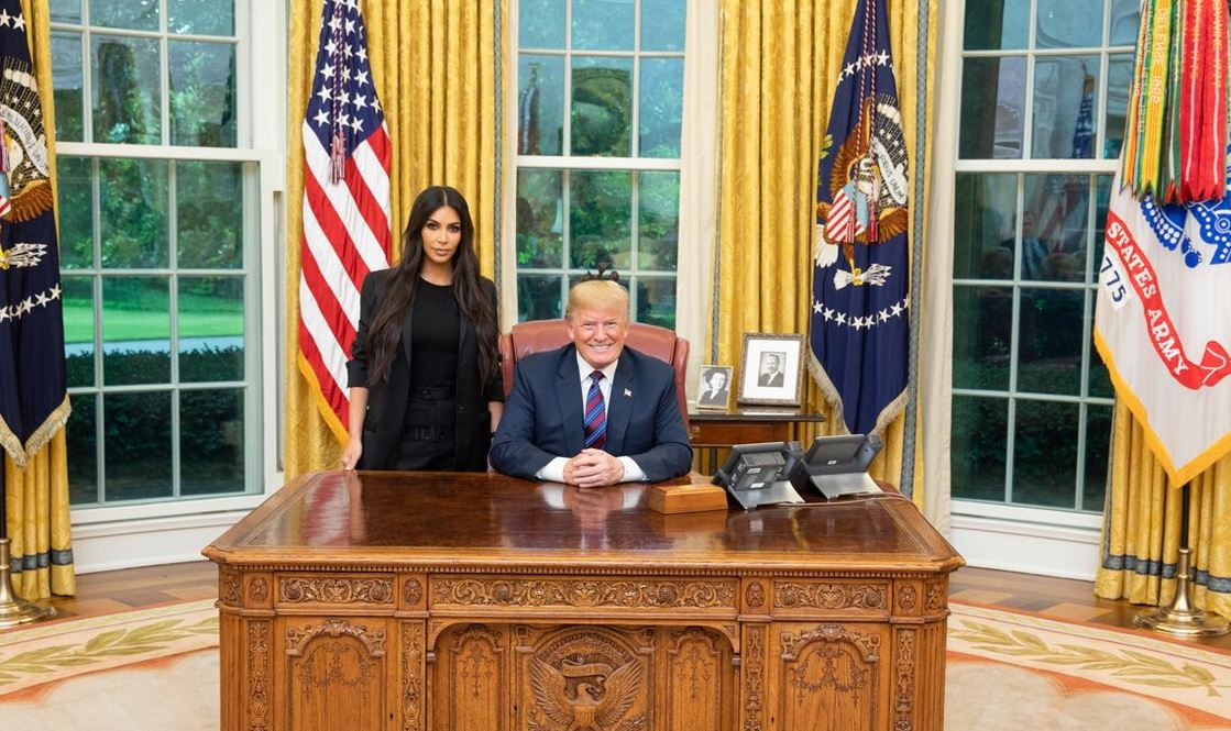 Răspunsul lui Kim Kardashian când a fost întrebată dacă ar candida la președinția SUA