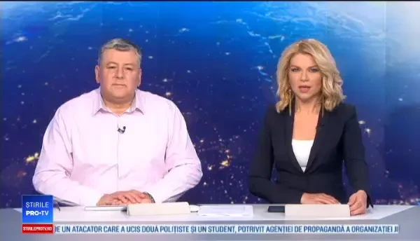 Imagini înduioșătoare. Pădurarii din Brașov au salvat un pui de urs