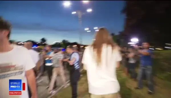 Filmul protestelor din toată țara, după decizia CCR. ”Democrația a murit în România”