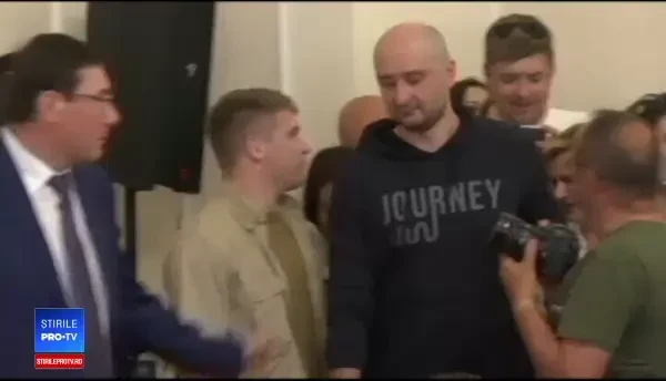 Fotografia falsă care a păcălit presa. Ce se ascunde în spatele imaginii cu ”Babchenko mort”