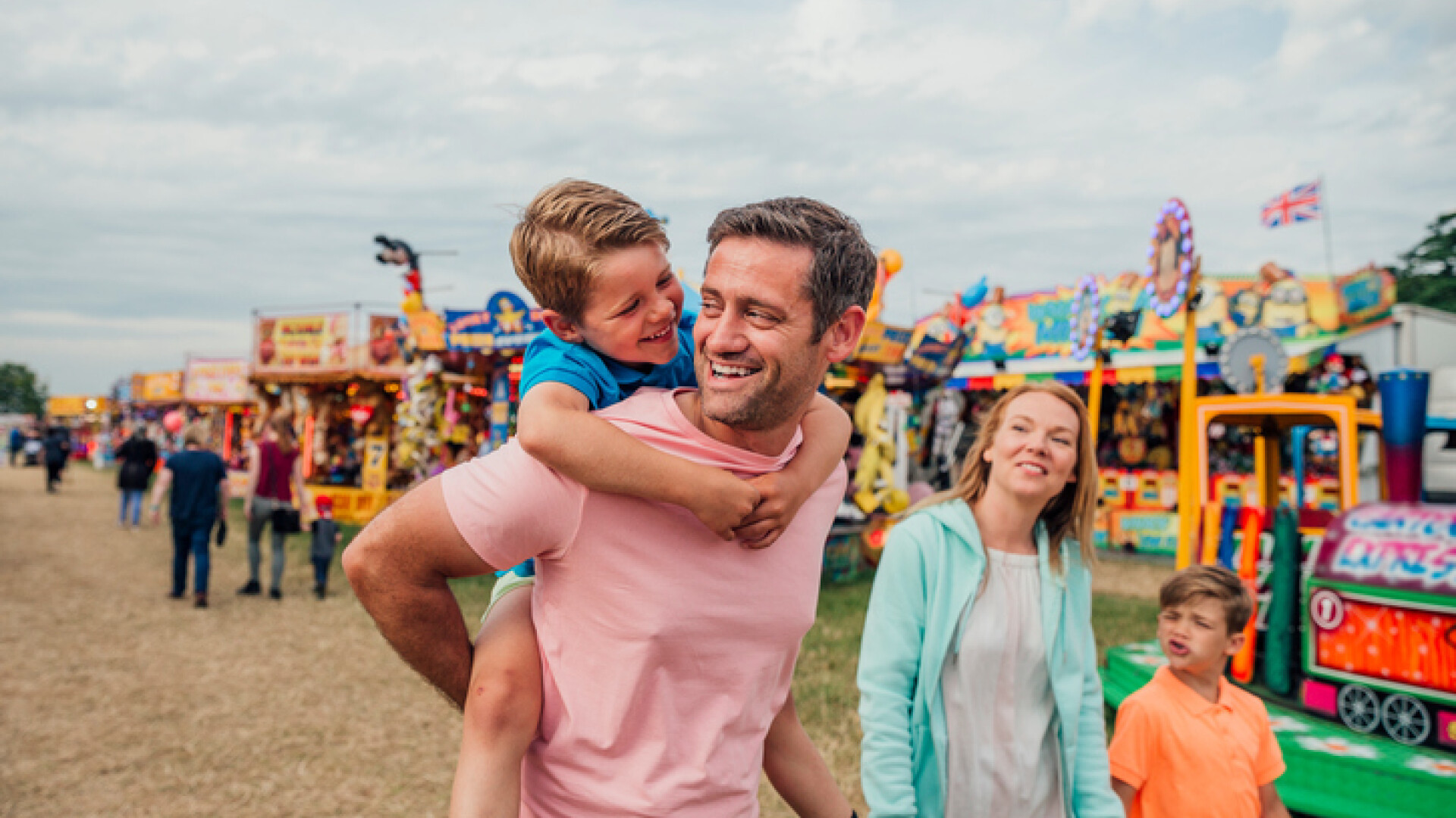 1 iunie. Concursuri și spectacole organizate în București de Ziua Copilului