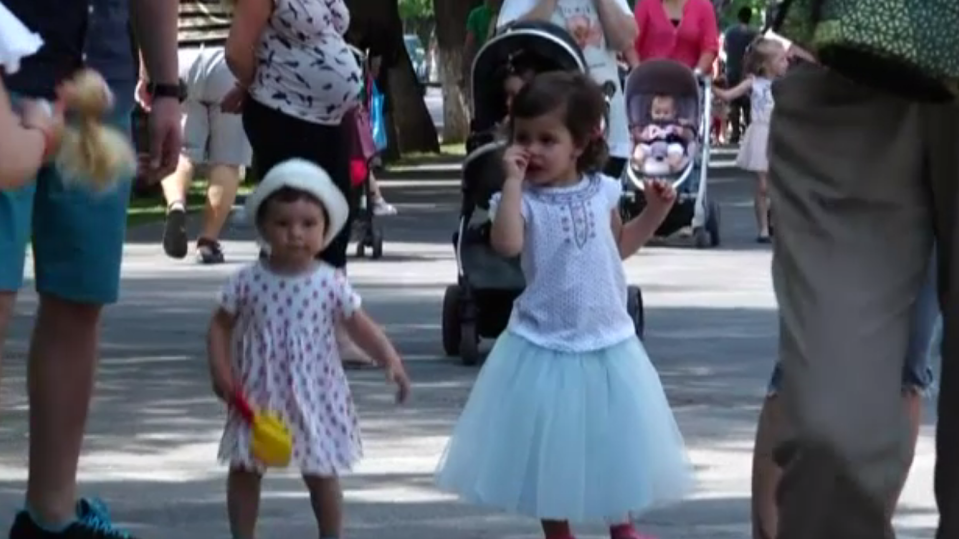 Surprize de 1 iunie pentru copiii unui centru de plasament din Alba Iulia