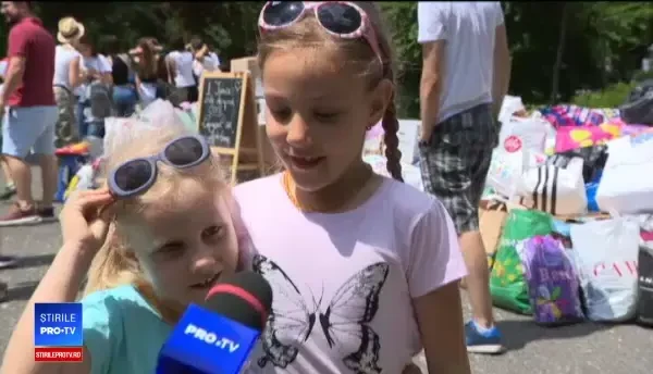 Sute de donații pentru copiii mai puțin norocoși, făcute de alți copii în București