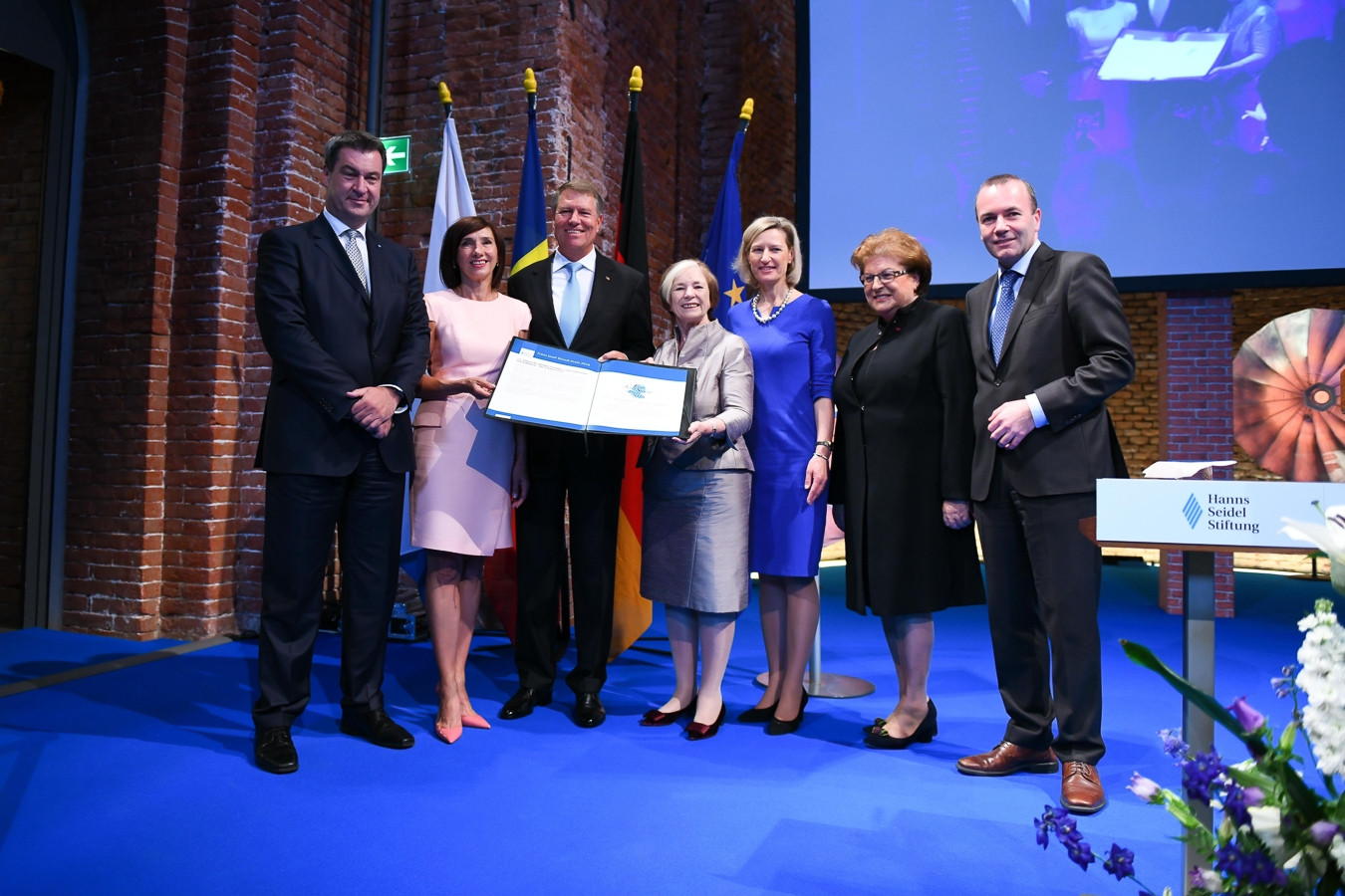iohannis premiat
