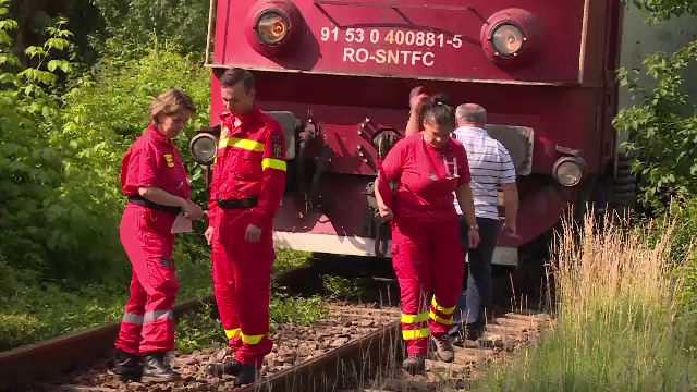 Un bărbat de 50 de ani, lovit mortal de tren, la intrarea în Bistriţa