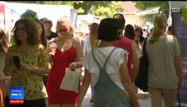 "Femei pe Mătăsari". Povestea din spatele festivalului