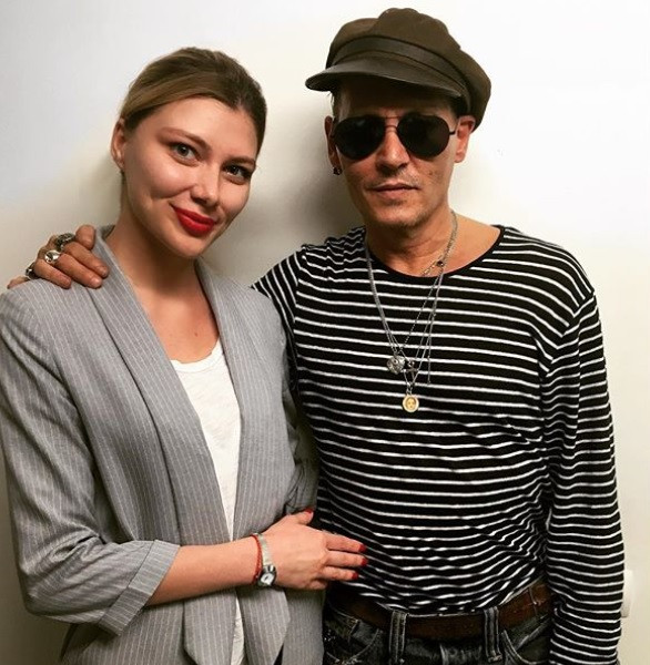 Johnny Depp este de nerecunoscut. Fanii sunt îngrijorați pentru sănătatea lui. FOTO