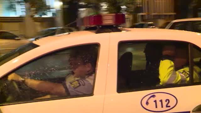 Poliţist acuzat că a bătut un elev olimpic, în Huşi. Ce l-ar fi înfuriat