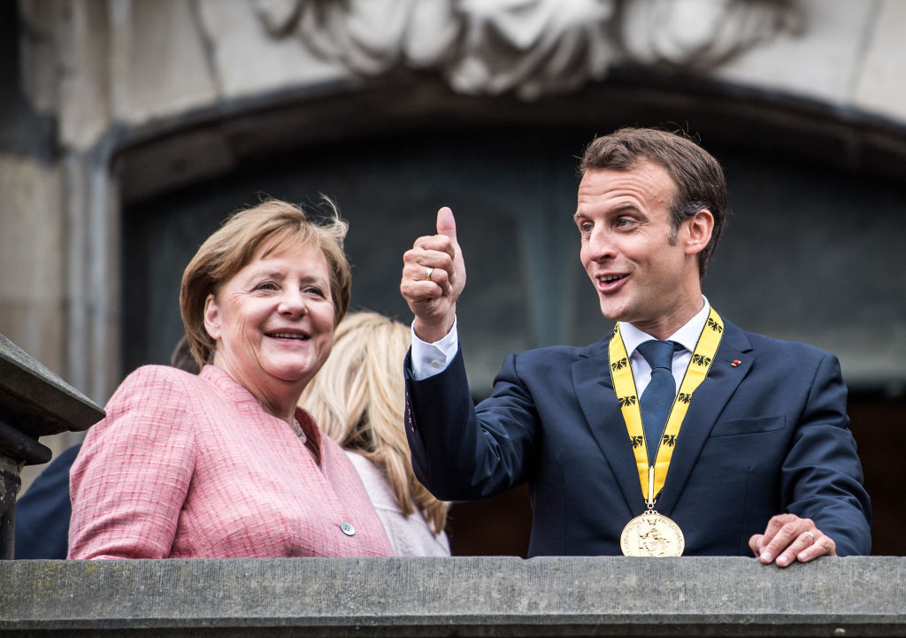 Macron salută comentariile cancelarului Merkel privind reforma UE