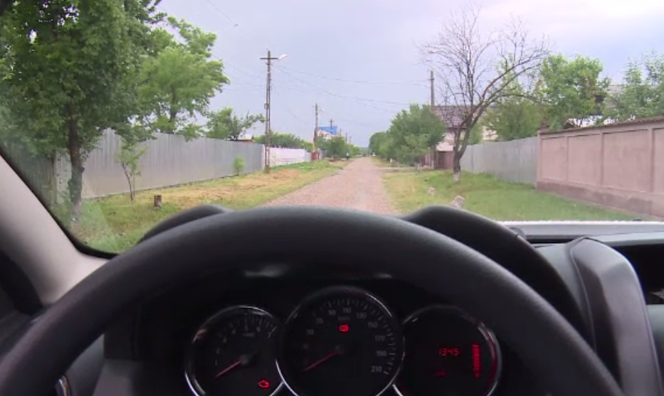 Doi șoferi s-au luat la bătaie după ce s-au șicanat în trafic. Totul a pornit de la un joc de biliard