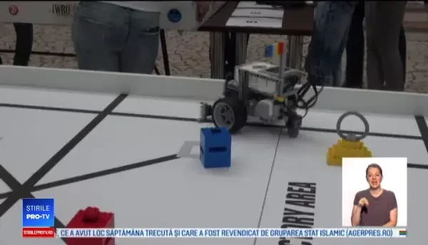 "Duelul" roboților, la Galați. Elevii și-au prezentat cele mai interesante invenții