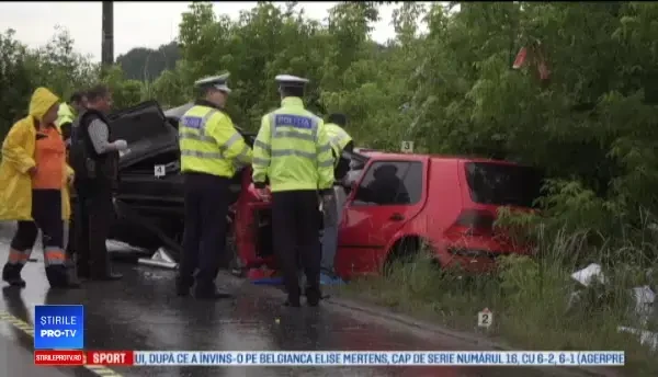 Accident cu 3 morți, produs pe ploaie. Nicio victimă nu a respectat o regulă elementară