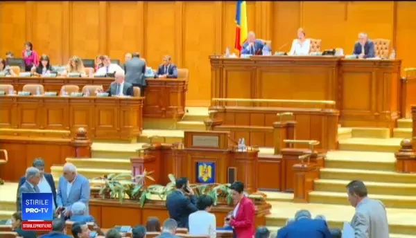 Scandal în Parlament, după votarea Fondului Suveran de Investiţii. Opoziția acuză un jaf național