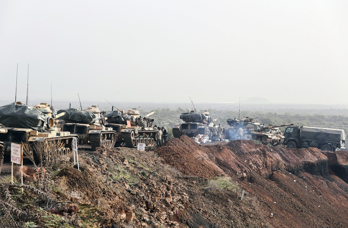 Erdogan anunţă că ar putea ataca Irakul "în orice moment", pentru a lichida militanţii kurzi