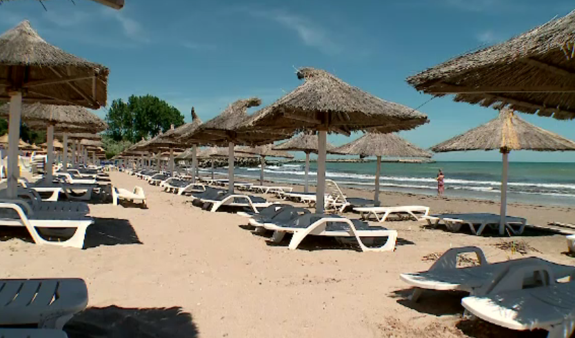 Mii de turiști sunt așteptați pe litoral. Prețurile sunt mai mici decât în plin sezon
