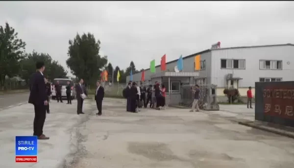 China promite investiții uriașe în România. Muncitorii români lucrează minuțios