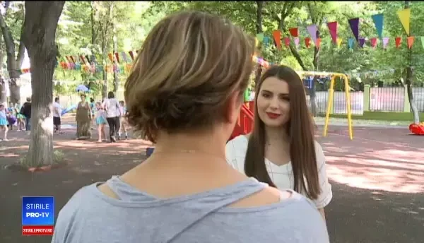 Românii care au reușit să adopte copii povestesc prin ce au trecut. Legea ar putea fi simplificată