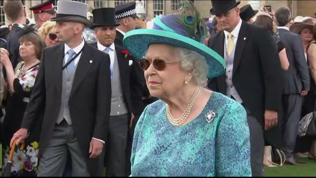 Regina Elisabeta a II-a a suferit, în secret, o operație de cataractă, luna trecută