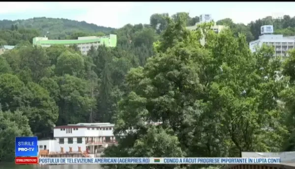 Turiștii, atrași de Sovata. Caută lacurile cu apă sărată, linişte şi aer curat