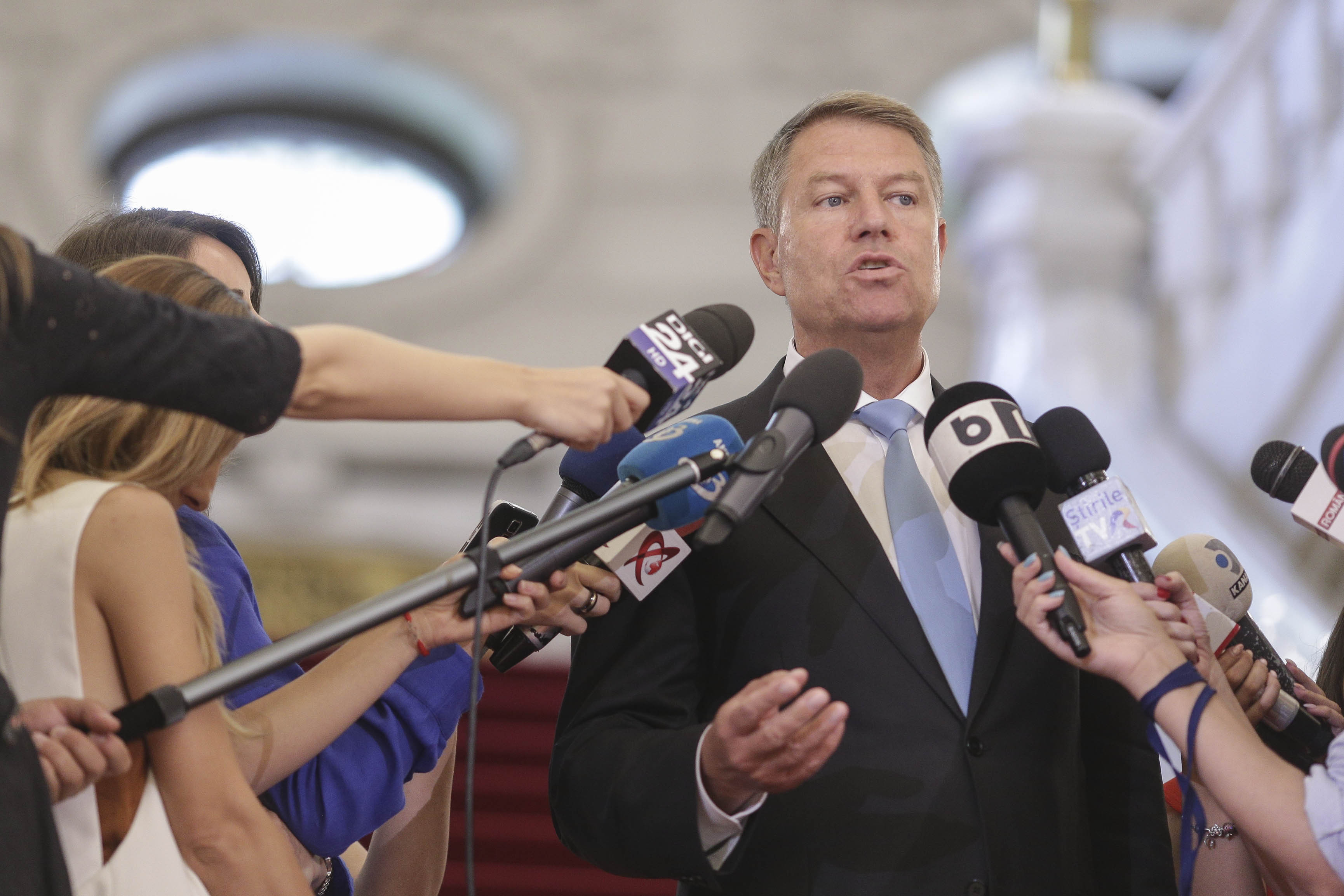 Iohannis: Avem un nou super ministru al Justiției care decide și președintele execută?